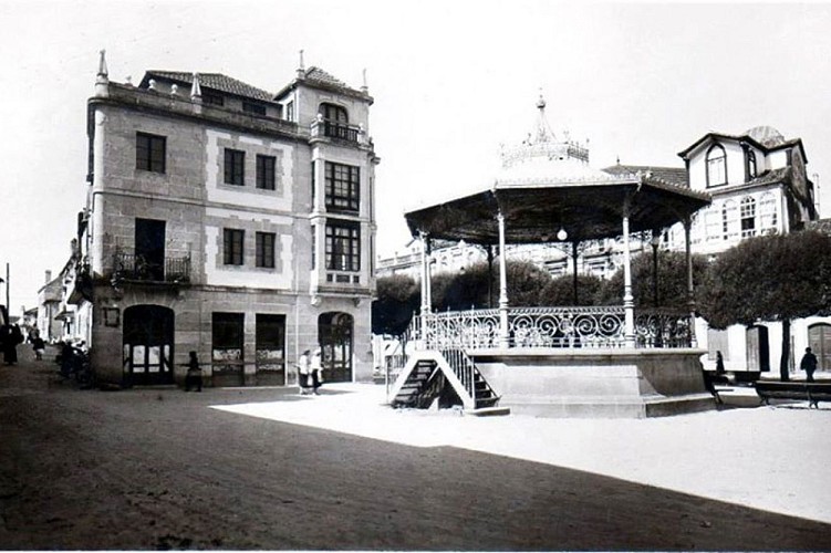 1. PALCO DE MÚSICA