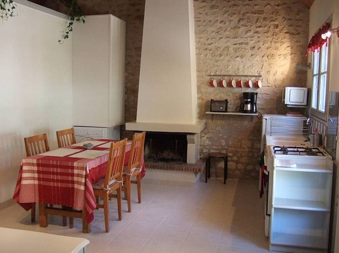 Le gite du chat qui peche