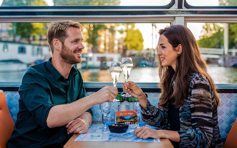 Candlelight Wine & Dutch Cheese Cruise