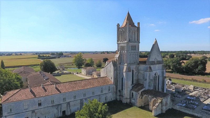 L'Abbaye de Sablonceaux