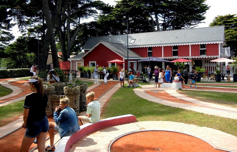 MINI-GOLF DE LA BAULE