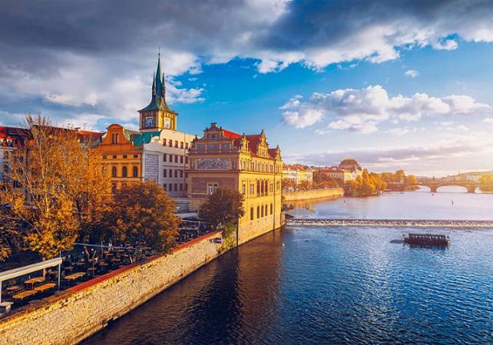 Panoramic Cruise on the Vltava - 1 hour - Prague