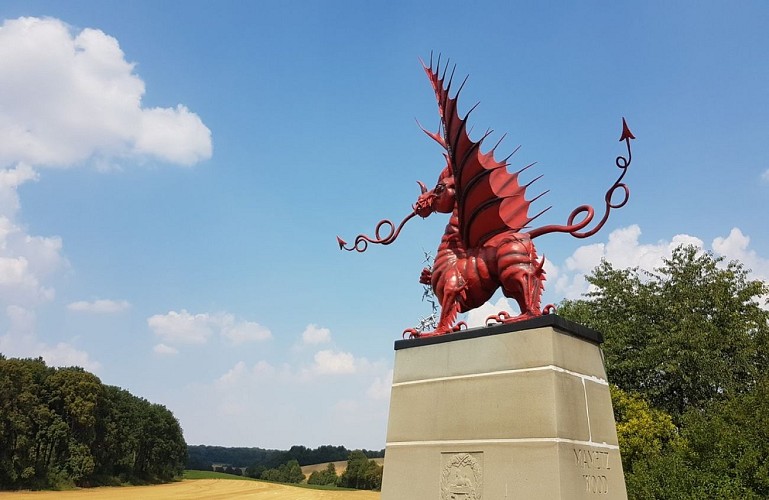 Le Dragon de Mametz - Mémorial à la 38e Division galloise