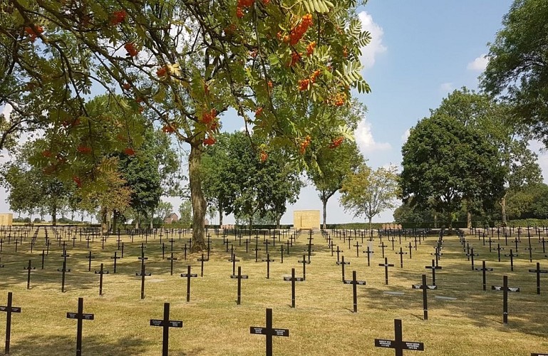 Cimetière militaire allemand de Fricourt