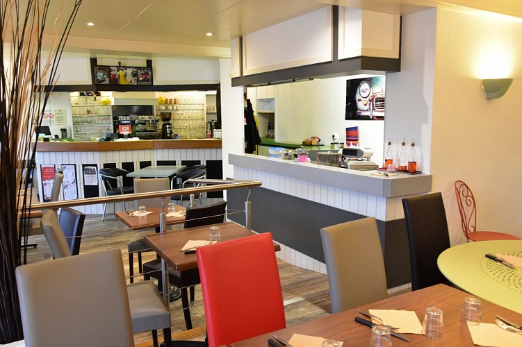 Briare-Restaurant l'Arcadian-salle