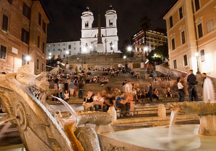 Rome by Night: Bus Tour of Rome & Traditional Dinner