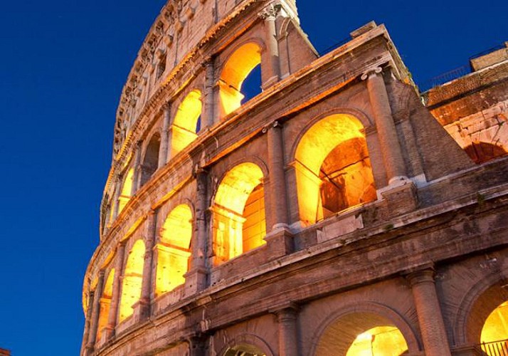 Rome by Night - visite de Rome en bus et dîner traditionnel