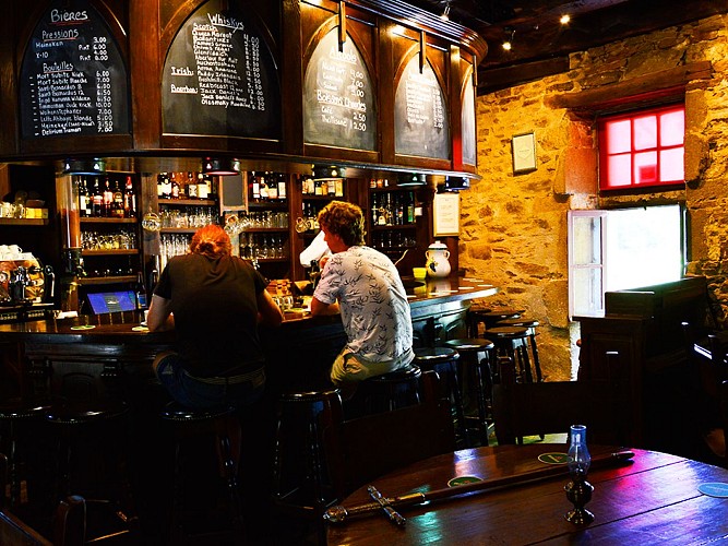 Bar - Restaurant La Taverne de Montbrun