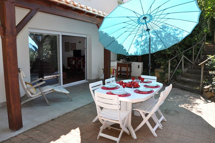 MR LAHOURCADE ALAIN - 4/5 PERS