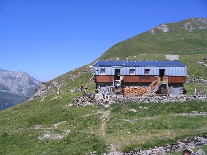 Mont Pourri mountain hut (FFCAM)