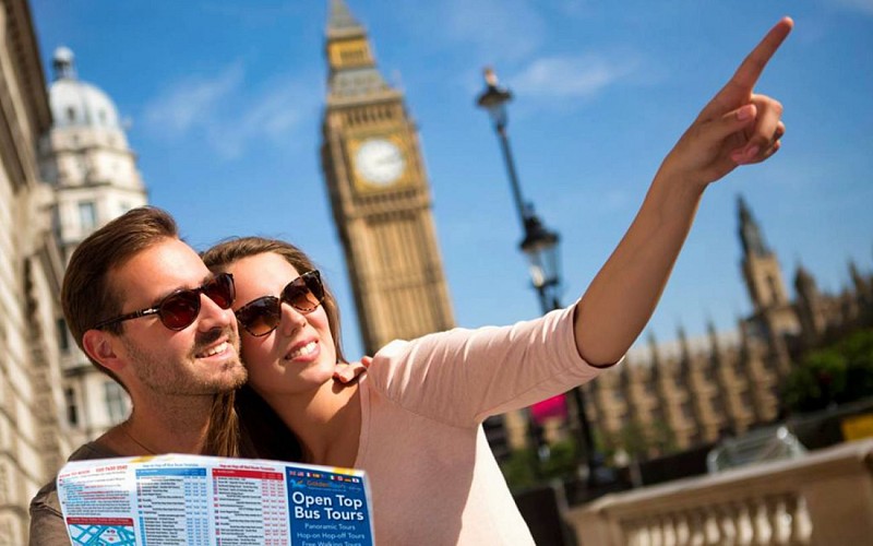Golden tours: London Hop-On Hop-Off Tour