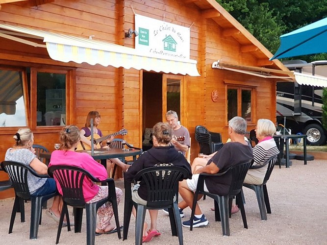 Café restaurant 'le chalet du bois'_3