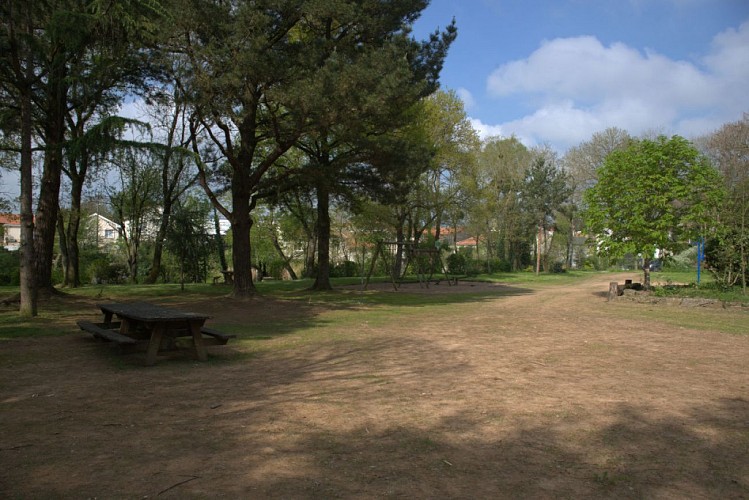 AIRE DE PIQUE-NIQUE DE LA CARRIÈRE