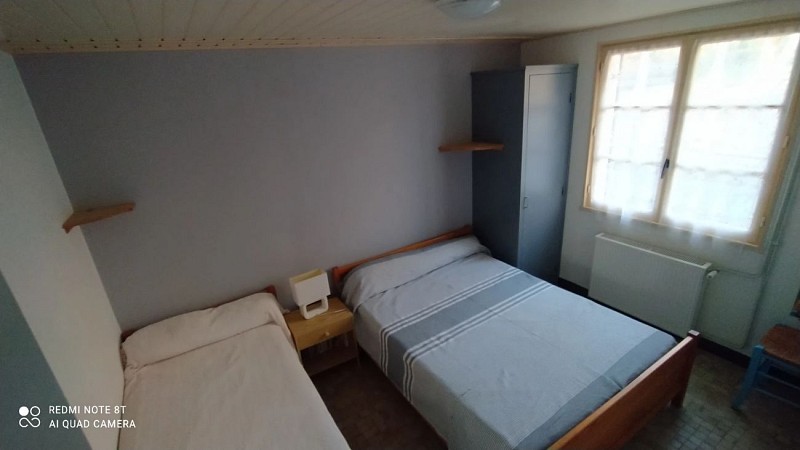 1 bleu chambre derriere