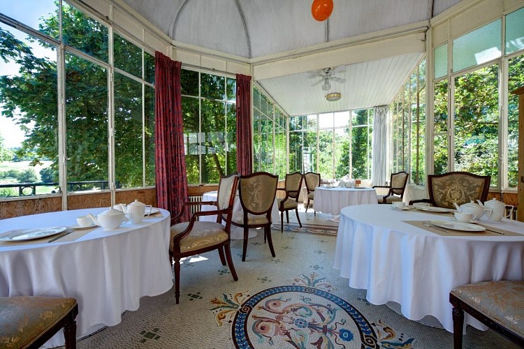 Véranda- salle de repas