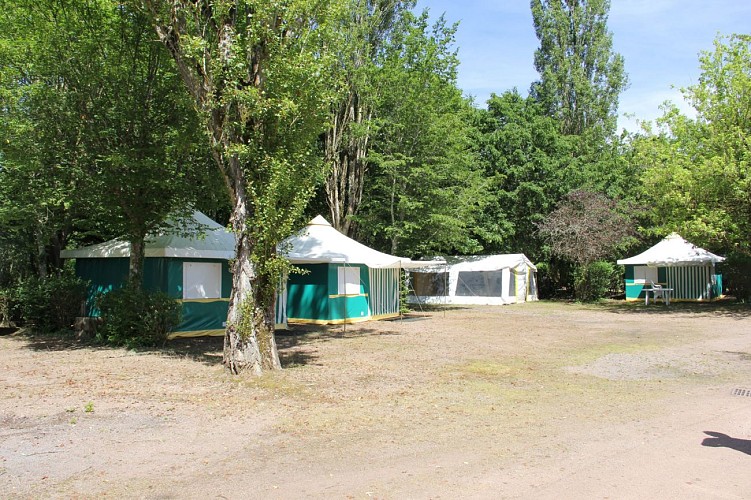 Camping-Base de Baye