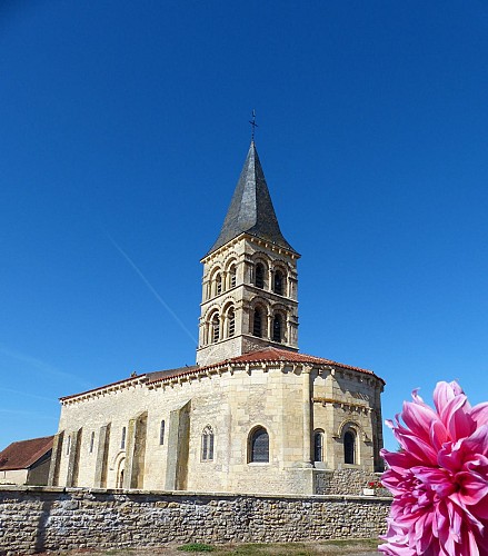 Eglise romane Saint-Julien 