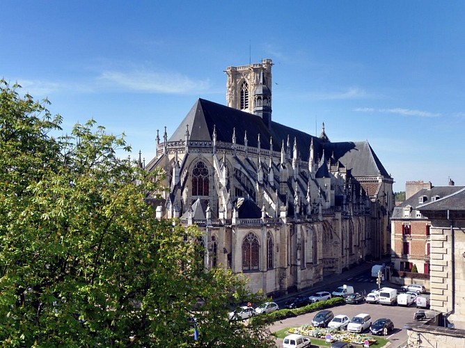 Cathédrale St Cyr Sainte Julitte Nevers