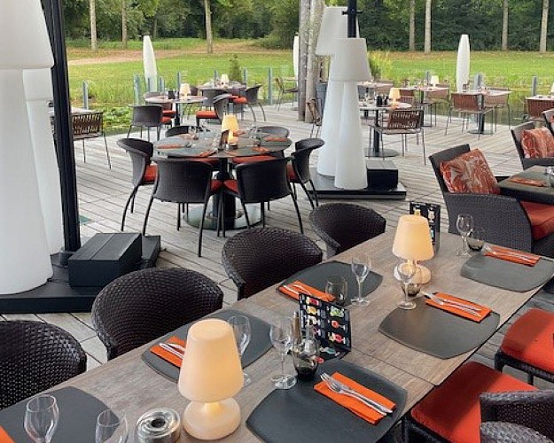 Restaurant L'Ycaste - Pougues-les-Eaux