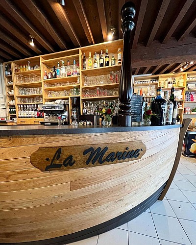 RESTAURANT LA MARINE - COMPTOIR - BAYE