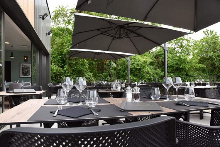 terrasse-la-nouvelle-table