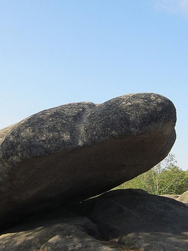 Les pierres Jaumatres à Toulx Ste Croix