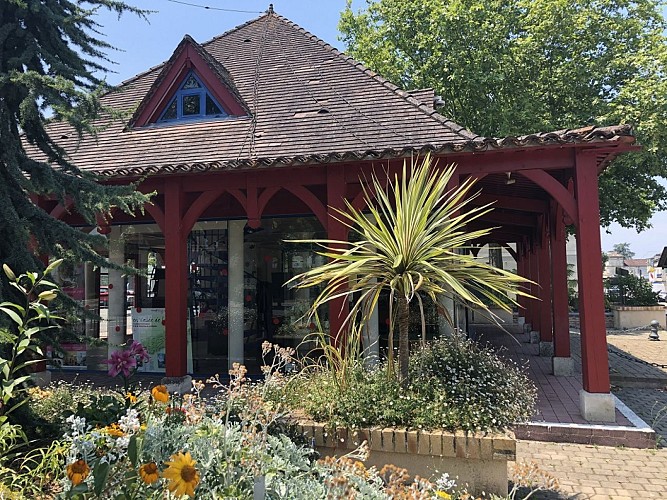 office-de-tourisme-côté-massif-fleurs