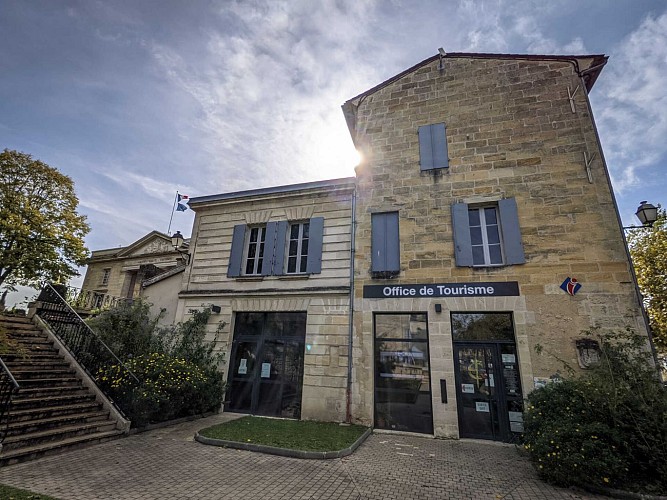 Bureau d'Information Touristique de Castillon-la-Bataille - Office de Tourisme C