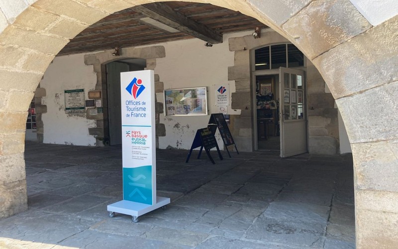 Bureau Accueil Touristique-La Bastide-Clairence 1