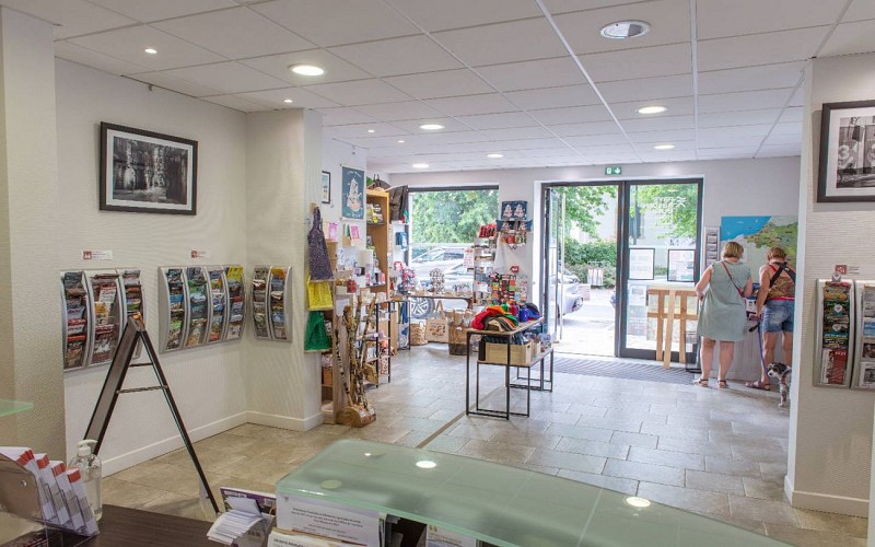 53097417661_9136974757_o