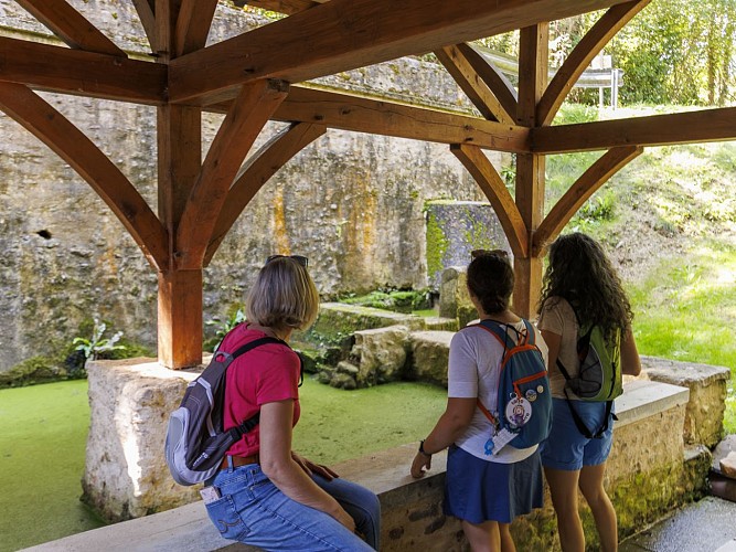Lembeye lavoir Tourisme Béarn Madiran © Courte Échelle 2025 - M29A9666