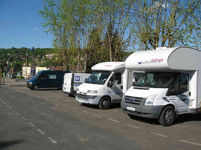 aire_campingcar_sarlat
