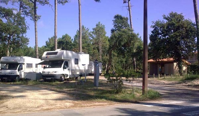Aire de Camping Car Moliets_Landes Atlantique Sud