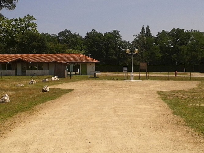 Aire de camping-cars Nauton