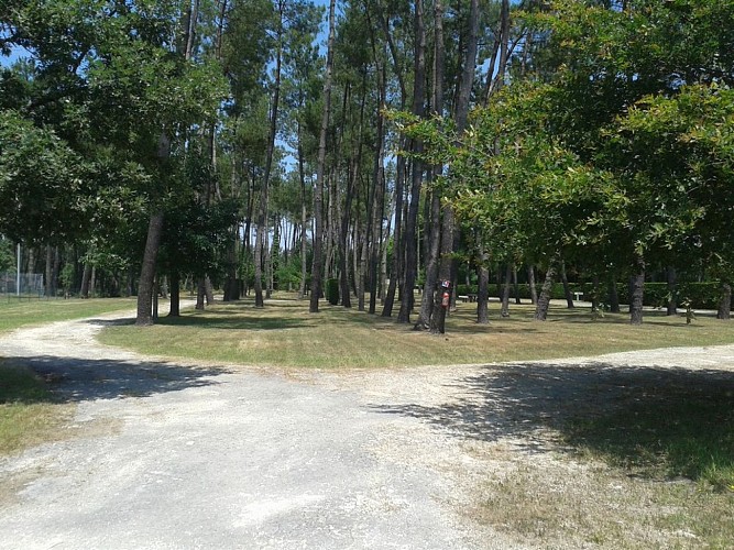 Aire de camping-cars Nauton