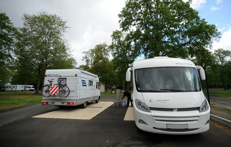 Aire de Camping Cars Marsan