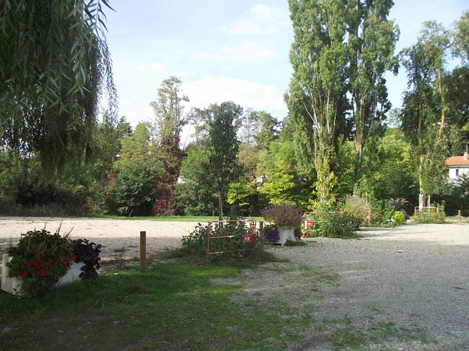 aire-de-camping-car-2