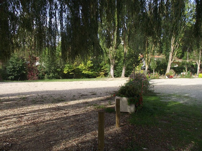 miramont-aire-de-camping-car-