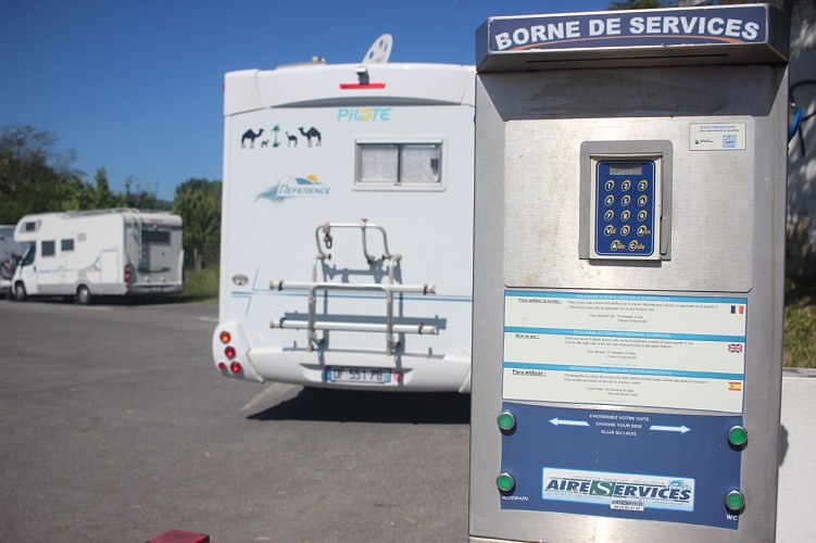 Aire de camping car Service