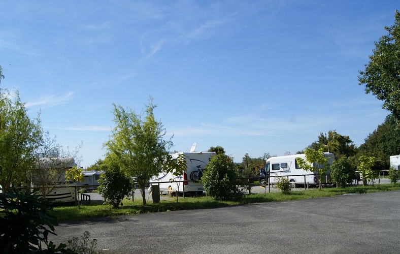 Aire de camping-car de Salies-de-Béarn