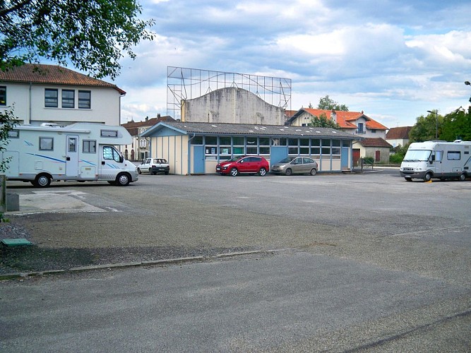 Aire de service de Sauveterre-de-Béarn