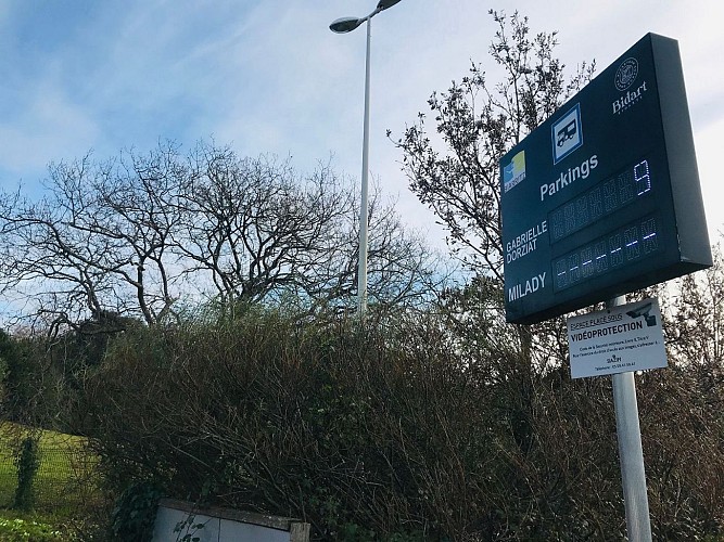 Aire-de-camping-cars-de-Biarritz---Bidart4