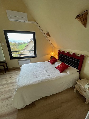 IMG_4129 chambre jaune