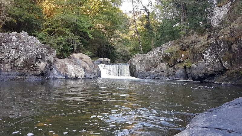 gorges-auvezere-saut-ruban