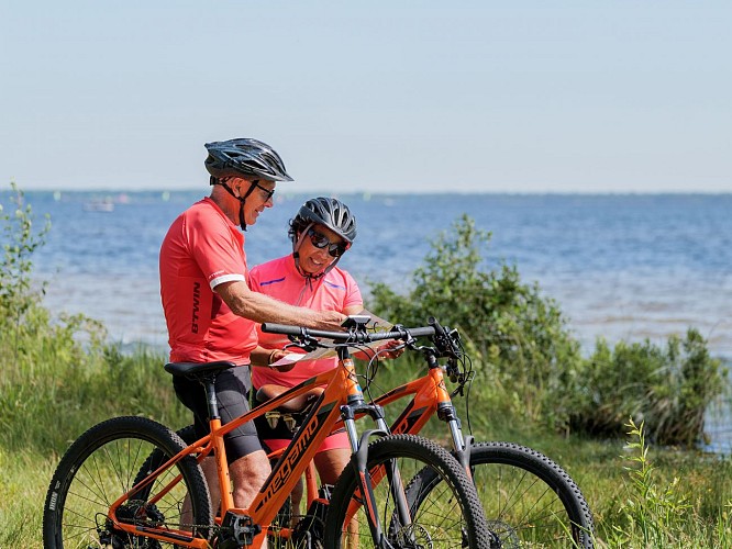 Vélo vtt couple