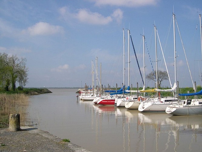 porte-de-plassac-estuaire-800x600--CCB