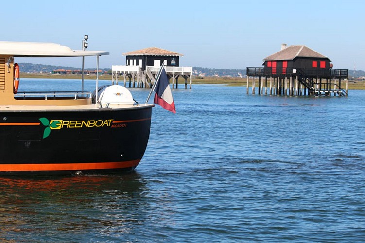 Bassin-d-Arcachon-UBA-Union-des-Bateliers-Arcachon---Cabanes-tchanquees-Bassin-d-Arcachon--3-