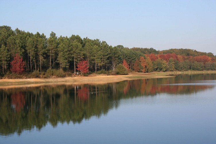 Lac de Peyrot à Maurrin 3