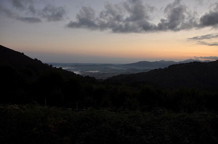 Sare_lizarrieta_Aurore_sur_le_col