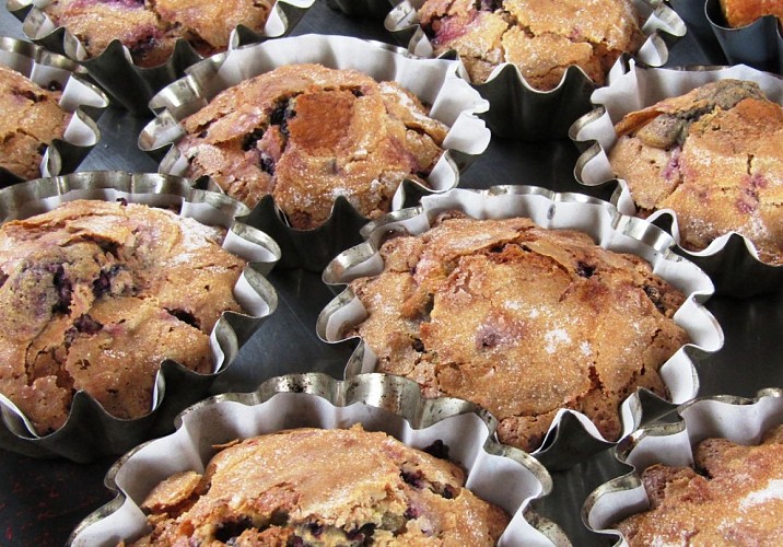 Chez Marie - Etalage de tourtes des Pyrénées